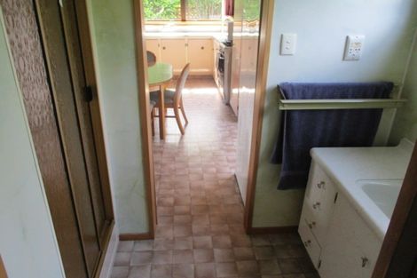 Photo of property in 15 Ivy Terrace, Moana, 7872