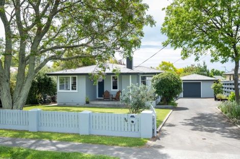 Photo of property in 30 Reynolds Road, Havelock North, 4130