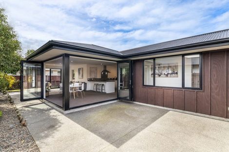 Photo of property in 75b Vivian Street, Burwood, Christchurch, 8083