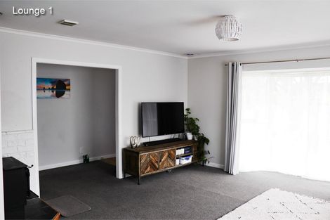 Photo of property in 107 Oreil Avenue, West Harbour, Auckland, 0618
