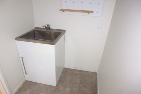 Photo of property in 47 Hollowout Street, Takanini, 2112