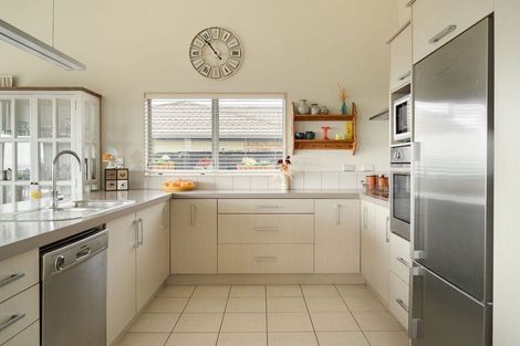 Photo of property in 30 Maggie Place, Ohauiti, Tauranga, 3112