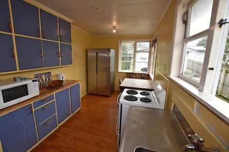 Photo of property in 78 Arimu Road, Papakura, 2110