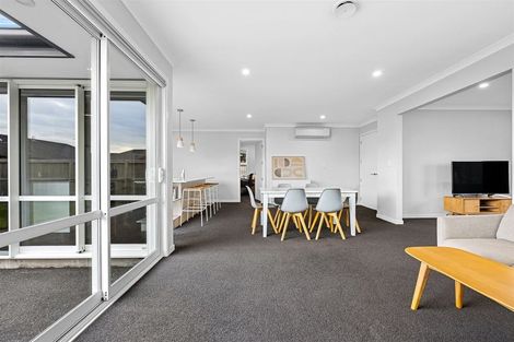 Photo of property in 6 Bamber Crescent, Halswell, Christchurch, 8025