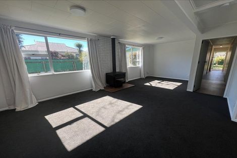 Photo of property in 46b Te Rauparaha Street, Otaki, 5512