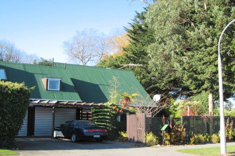 Photo of property in 5 Englefield Road, Belfast, Christchurch, 8051