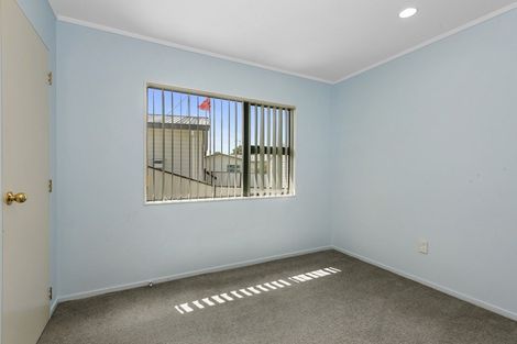 Photo of property in 8 Caulfield Place, Nawton, Hamilton, 3200