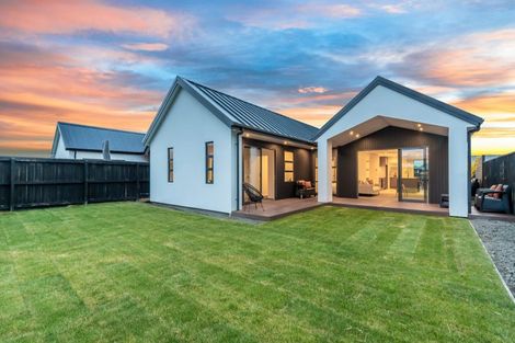 Photo of property in 96 Stationmasters Way, Prebbleton, 7604