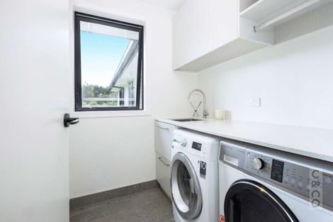 Photo of property in 225b Amreins Road, Taupaki, 0782