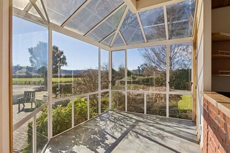 Photo of property in 102 Huntly Road, Outram, 9073