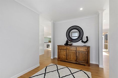 Photo of property in 22 Jeroboam Loop, Kumeu, 0810
