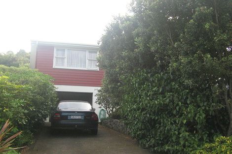 Photo of property in 125 Tirohanga Road, Tirohanga, Lower Hutt, 5010