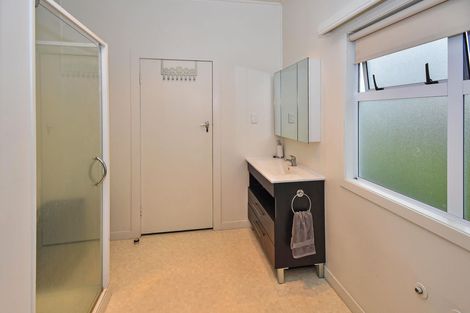 Photo of property in 30 Buckland Road, Tuakau, 2121