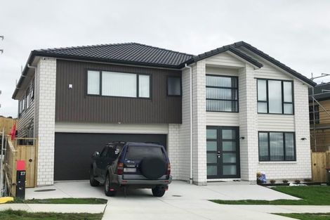 Photo of property in 17 Lime Hill Rise, Flat Bush, Auckland, 2019