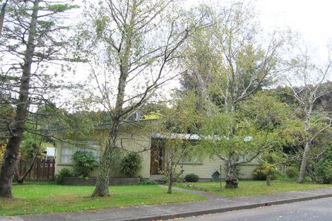 Photo of property in 27 Chichester Drive, Pinehaven, Upper Hutt, 5019