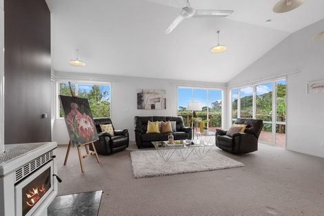 Photo of property in 20 Chester Avenue, Greenhithe, Auckland, 0632
