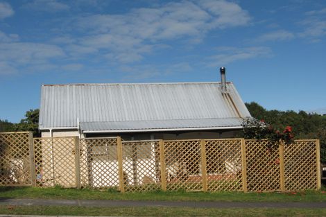Photo of property in 165 Victory Street, Welcome Bay, Tauranga, 3112