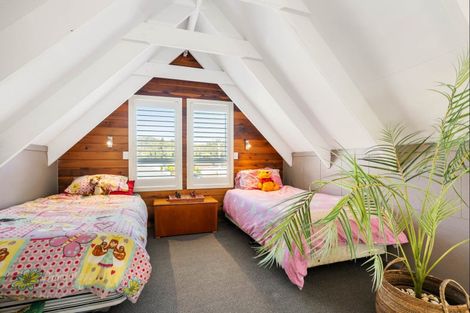 Photo of property in 118a Otahu Road, Whangamata, 3620