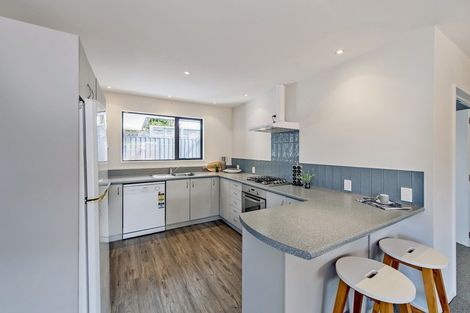 Photo of property in 27 Reserve Road, Waikuku Beach, 7473