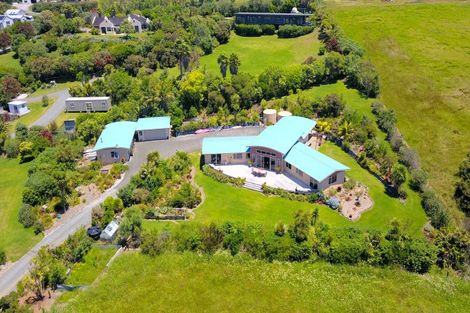 Photo of property in 6 Cullen Road, Waipu, 0582