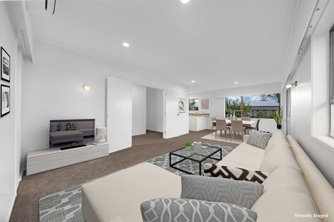 Photo of property in 1/132 Hutchinsons Road, Bucklands Beach, Auckland, 2014
