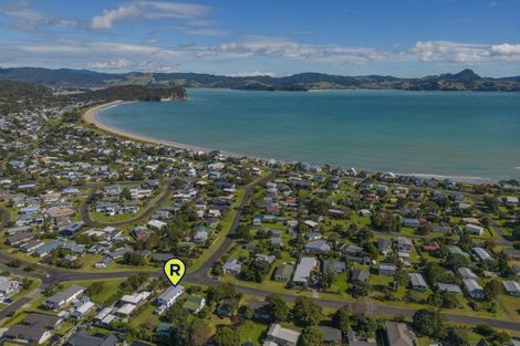 Photo of property in 37 Oyster Drive, Cooks Beach, Whitianga, 3591
