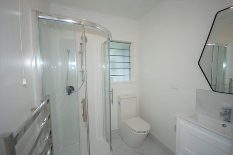 Photo of property in 1/58a Taharoto Road, Takapuna, Auckland, 0622