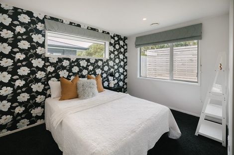 Photo of property in 12 Serenity Crescent, Kelvin Grove, Palmerston North, 4414