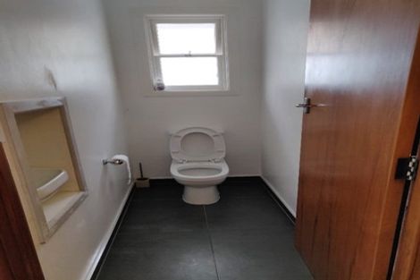 Photo of property in 44 Monarch Avenue, Hillcrest, Auckland, 0627