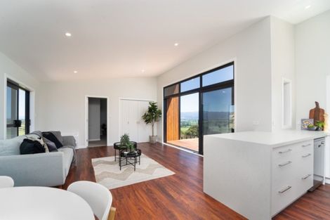 Photo of property in 4 Airstrip Ridge Road, Parkvale, Carterton, 5792