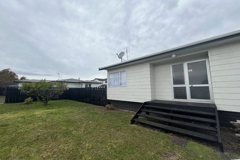 Photo of property in 19a Bunnythorpe Road, Papakura, 2110