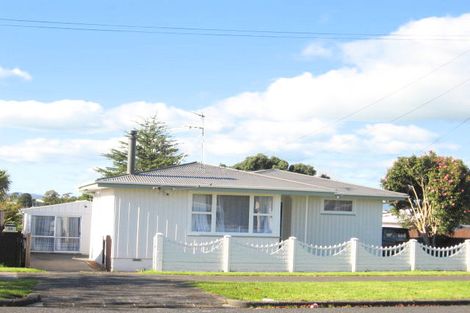 Photo of property in 98 Friedlanders Road, Manurewa, Auckland, 2102