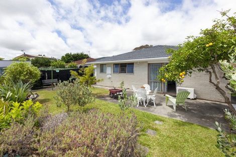 Photo of property in 25a Manawa Avenue, Raumati Beach, Paraparaumu, 5032