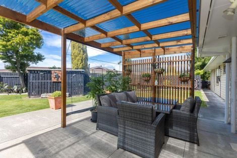 Photo of property in 4 Guinane Street, Dannevirke, 4930