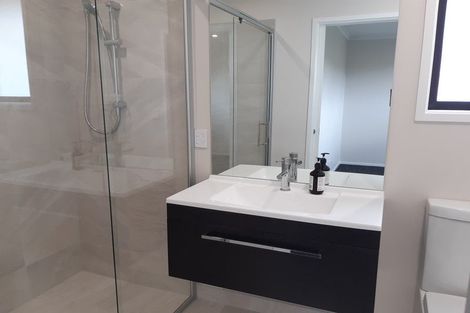 Photo of property in 126 Harriet Johnston Drive, Pokeno, 2402