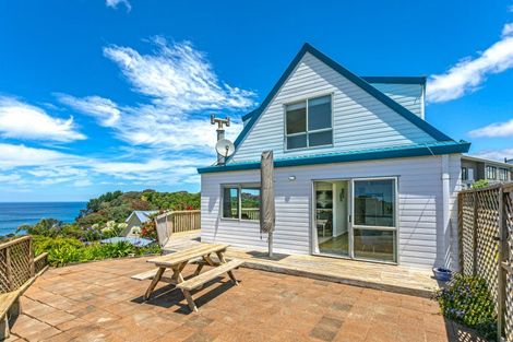 Photo of property in 407 Onemana Drive, Onemana, Whangamata, 3691