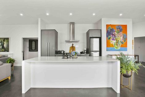 Photo of property in 33a Waimea Street, Westown, New Plymouth, 4310