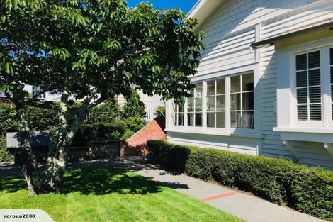 Photo of property in 18 Gladstone Road, Bluff Hill, Napier, 4110