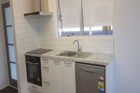 Photo of property in 5 Tangelo Place, Bucklands Beach, Auckland, 2012