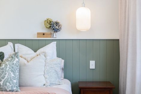 Photo of property in 11 Parkinson Close, Whitby, Porirua, 5024