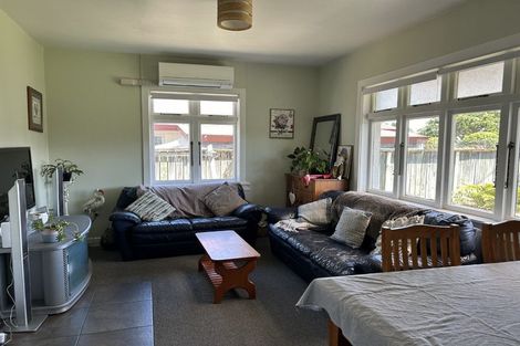 Photo of property in 74 Budge Street, Riversdale, Blenheim, 7201