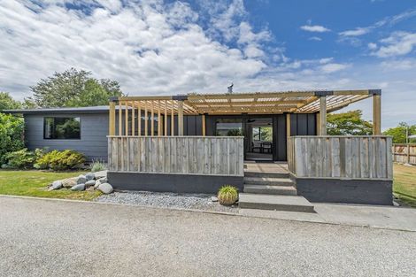 Photo of property in 8 Coleman Place, Darfield, 7510