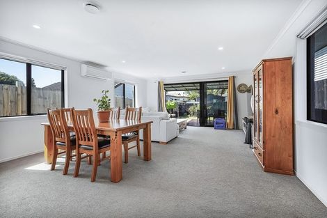 Photo of property in 11a Magnolia Crescent, Nawton, Hamilton, 3200