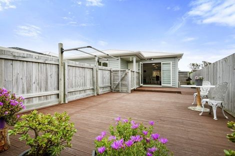 Photo of property in 269 Warspite Avenue, Waitangirua, Porirua, 5024