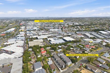 Photo of property in 8/201 Sunnynook Road, Wairau Valley, Auckland, 0627
