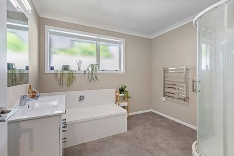 Photo of property in 19a Crescent Road, Otumoetai, Tauranga, 3110