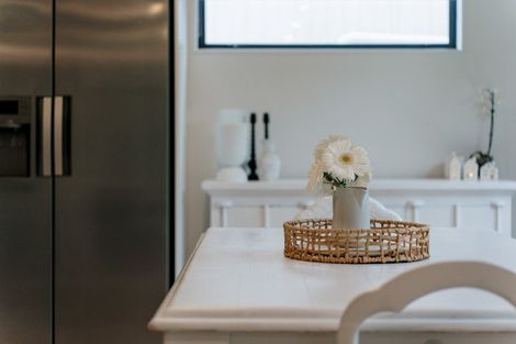 Photo of property in 40a Gills Road, Bucklands Beach, Auckland, 2014