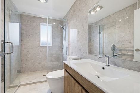 Photo of property in 5b Poruru Close, Papakura, 2110