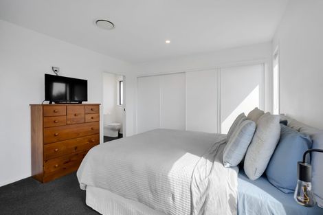 Photo of property in 8 Tikorangi Road East, Tikorangi, 4383