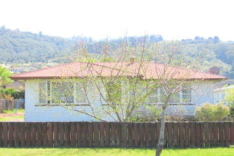 Photo of property in 5 Island View Road, Western Heights, Rotorua, 3015